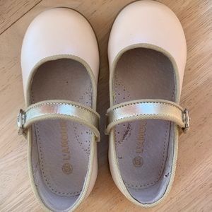 Size 8 - toddler girls - L’Amour Mary-Janes
